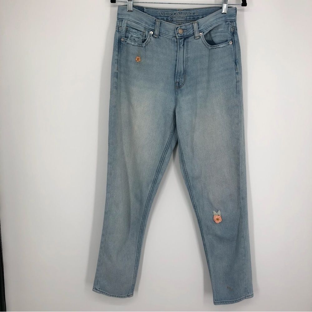 American Eagle Jeans Womens 4 Mom Jeans Floral Embroidered‎ High Rise